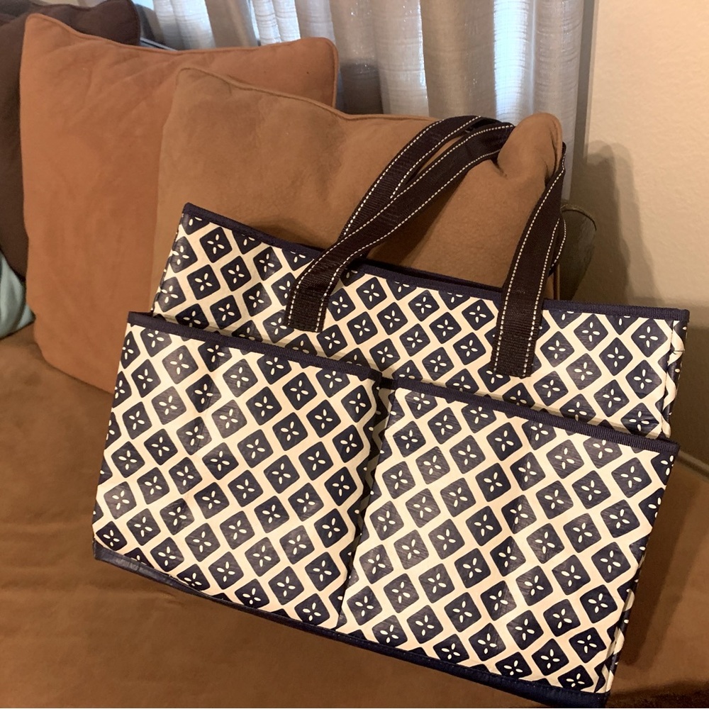 Large tote
